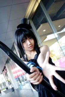 Mio Akiyama ( K-ON !)