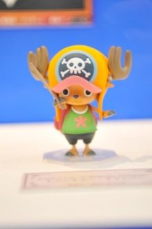 "Figure of One Piece in childhood" 