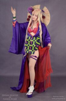 Sheryl Nome cosplay