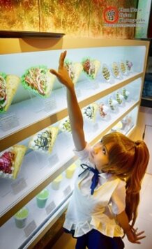 Popura Taneshima: Can't Reach!