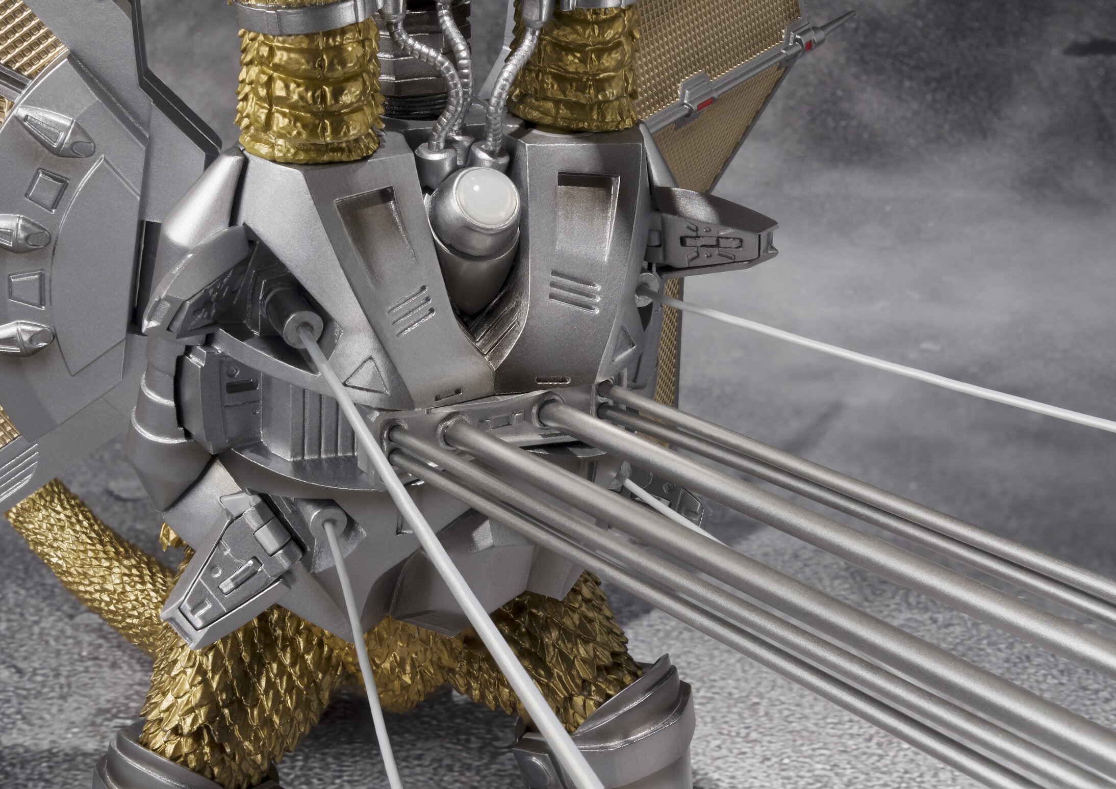 S.H.MonsterArts Mecha-King Ghidorah: Bandai - Tokyo Otaku