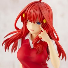 The Quintessential Quintuplets Itsuki Nakano 1/8 Scale Figure