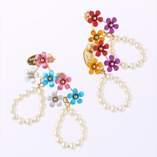 Honey Salon Petite Flower Pearl Earrings