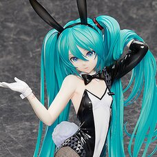 Hatsune Miku: Bunny Ver. Art by SanMuYYB 1/4 Scale Figure (Re-run)