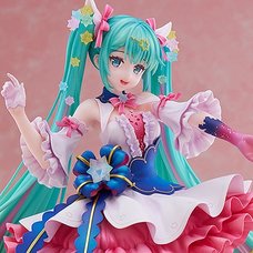Creators Collection Figure Hatsune Miku: Rosuuri Ver. 1/7 Scale Figure (Re-run)