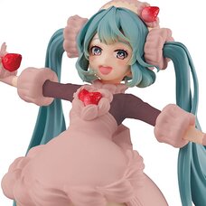 Hatsune Miku Sweet Sweets Series Figure: Strawberry Chocolate Short Ver.