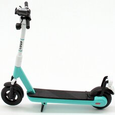 Luup Electric Scooter 1/12 Scale Plastic Model