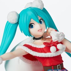 Hatsune Miku: Christmas 2020 Ver. Super Premium Figure
