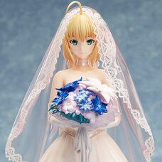 Fate/stay night Saber: 10th Anniversary Royal Dress Ver. 1/7 Scale Figure (Re-run)