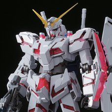 Master Grade MS Gundam Unicorn RE:0096 Unicorn Gundam Red/Green Frame Ver. Titanium Finish