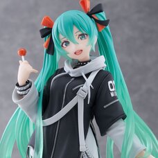 Hatsune Miku Fashion Punk Ver. Non-Scale Figure