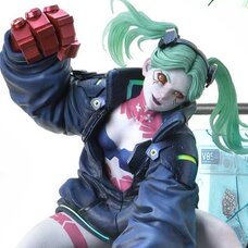 Real Elite Masterline Cyberpunk: Edgerunners Rebecca 1/4 Scale Figure