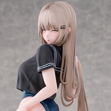 Before the Swim: Getting Ready to Change - Yuzu 1/6 Scale Figure