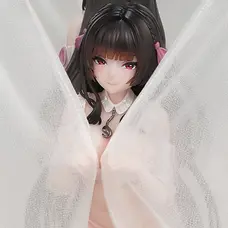 Gift+ Azur Lane Trinidad: Trapper in the Changing Room Ver. 1/8 Scale Figure