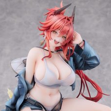 Goddess of Victory: Nikke Red Hood: Retro Days Standard Edition 1/7 Scale Figure