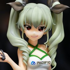 Girls und Panzer x Pacific Anchovy: Race Queen Ver. 1/5 Scale Figure