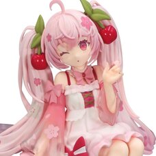 Hatsune Miku: Sakura Miku 2025 Wink Ver. Noodle Stopper Figure