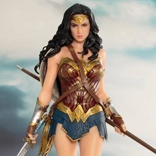 ArtFX+ Justice League Wonder Woman