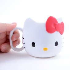 Hello Kitty Face Plastic Mug