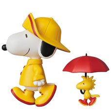 Ultra Detail Figure Peanuts Series 7: Raincoat Snoopy & Woodstock