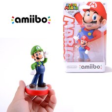 Super Mario Luigi amiibo w/ Free Mario amiibo