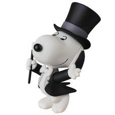 Ultra Detail Figure Peanuts Series 7: Magician Snoopy