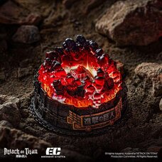 Attack on Titan Fight for Paradis Diorama Resin Keycap Holder