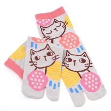Nagomi Modern Women's Gray Cat Tabi Socks