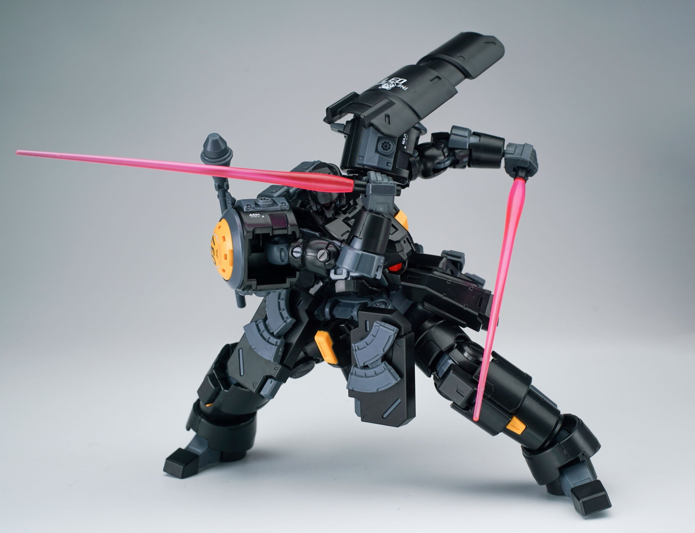 Ultra Action Trooper Series Zarov M1 (Metallic Black) 1/144