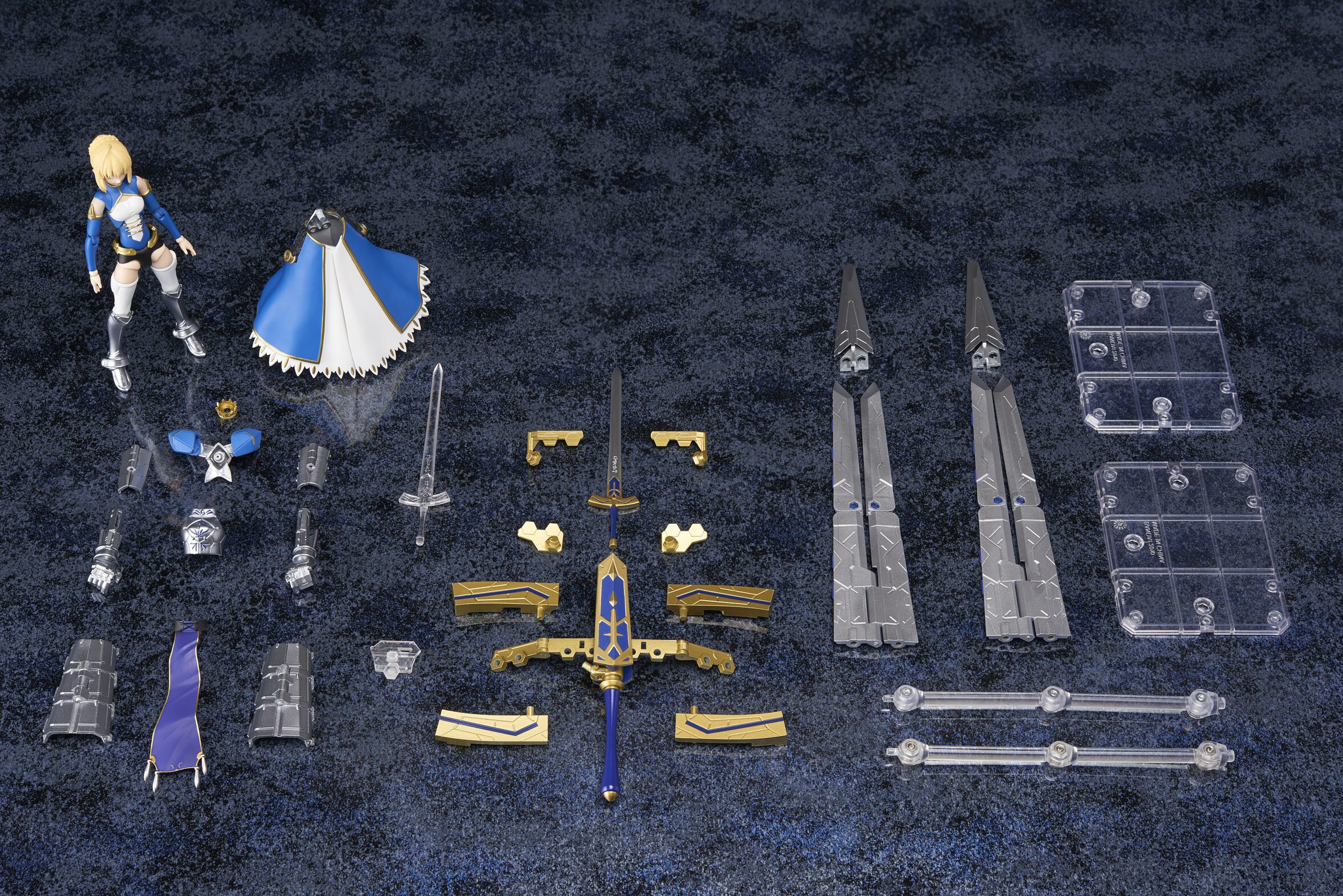 Fate/Grand Order Saber Arturia & Variable Excalibur Figure Fate/Grand Order Saber Arturia & Variable Excalibur Figure