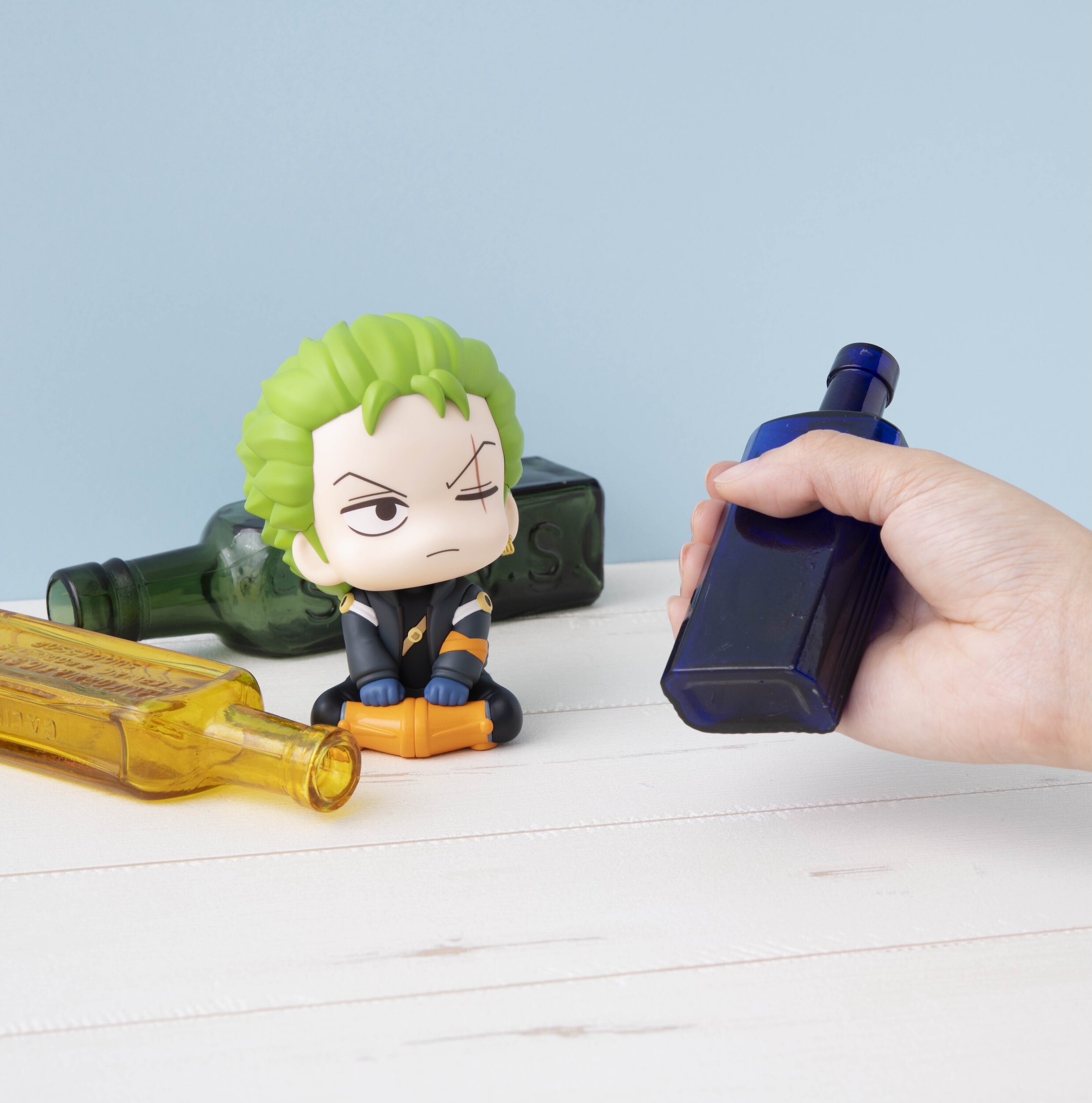 The Evolution of Europe 鍛冶屋 フィギュア新品 Look Up Series One Piece Roronoa Zoro: Future Island Egghead Ver