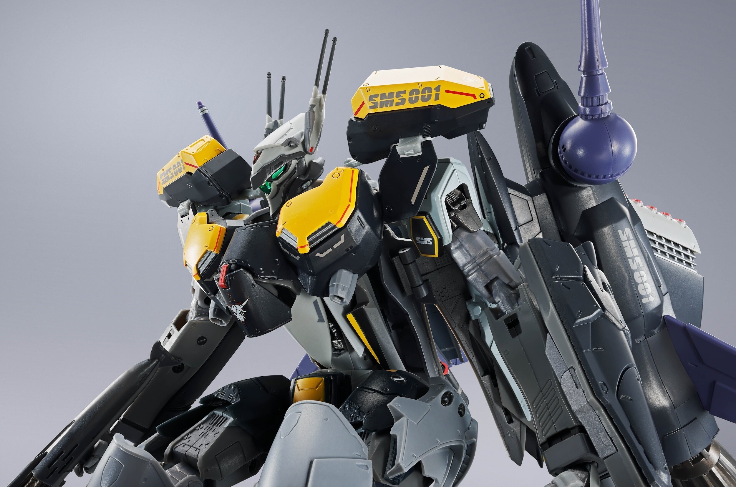 DX Chogokin Macross VF-25S Armored Messiah Valkyrie (Ozma