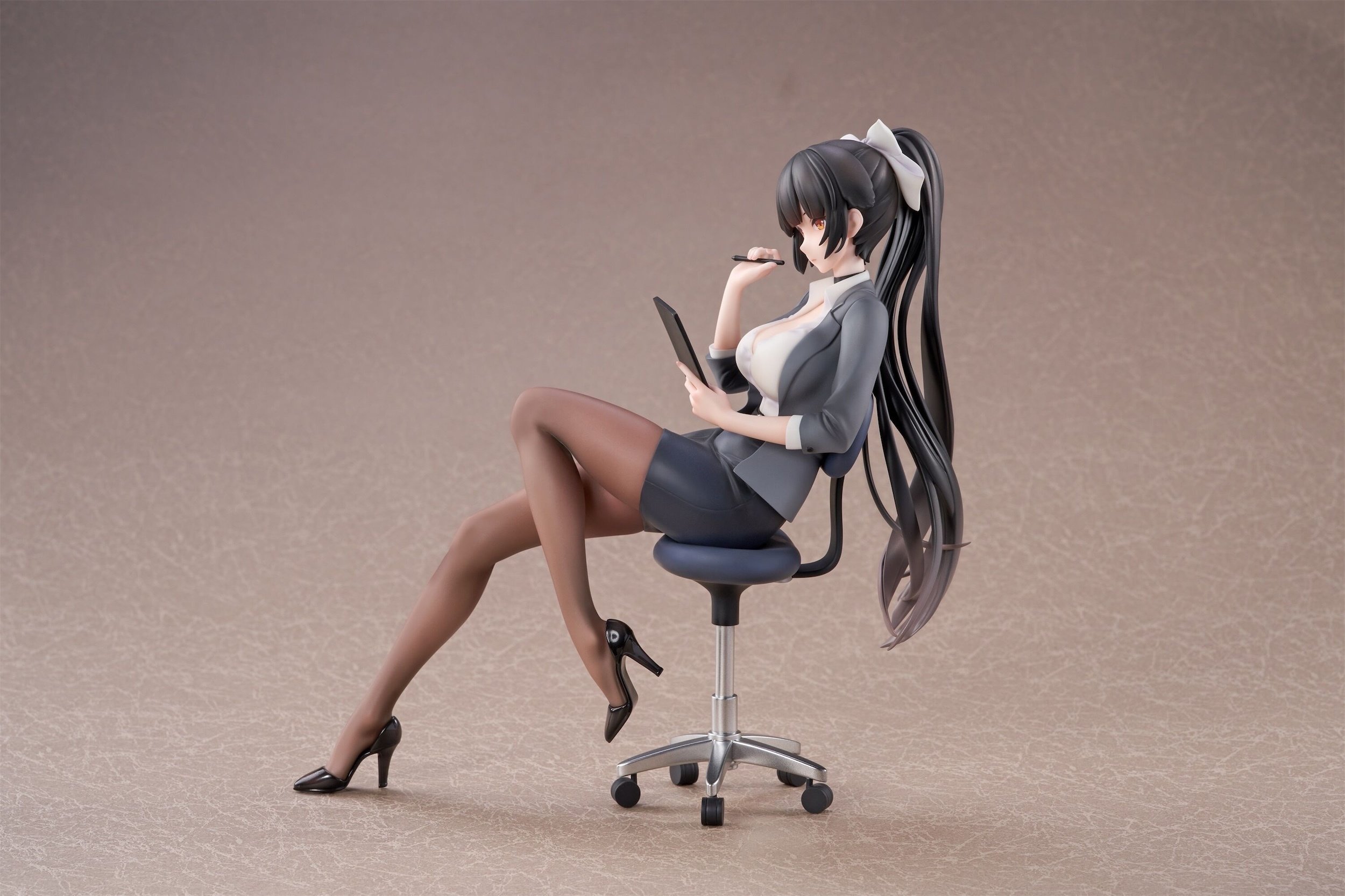 Azur Lane Takao: OL Ver. 1/6 Scale Figure: AniGame - Tokyo Otaku