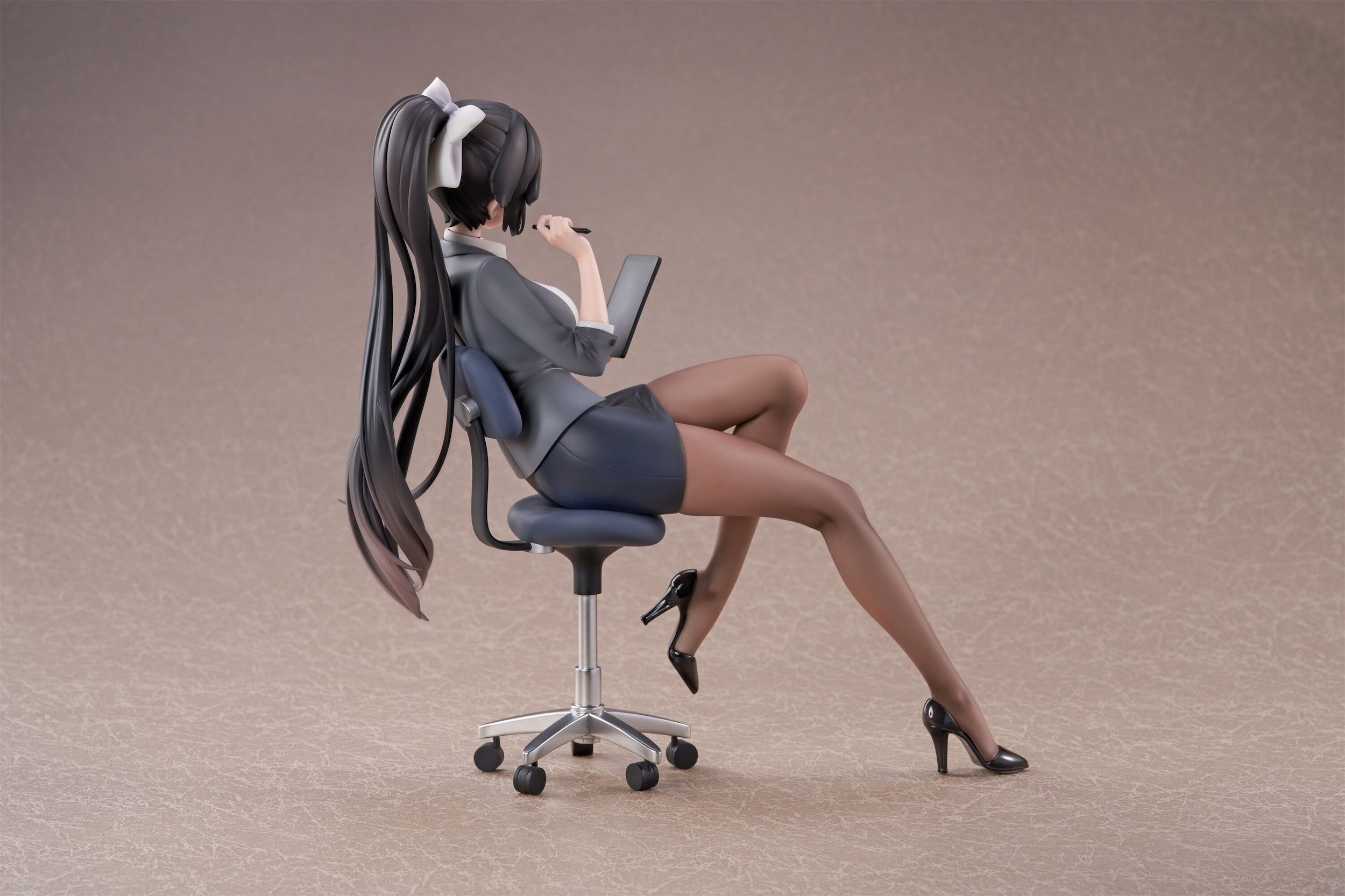 Azur Lane Takao: OL Ver. 1/6 Scale Figure: AniGame - Tokyo Otaku