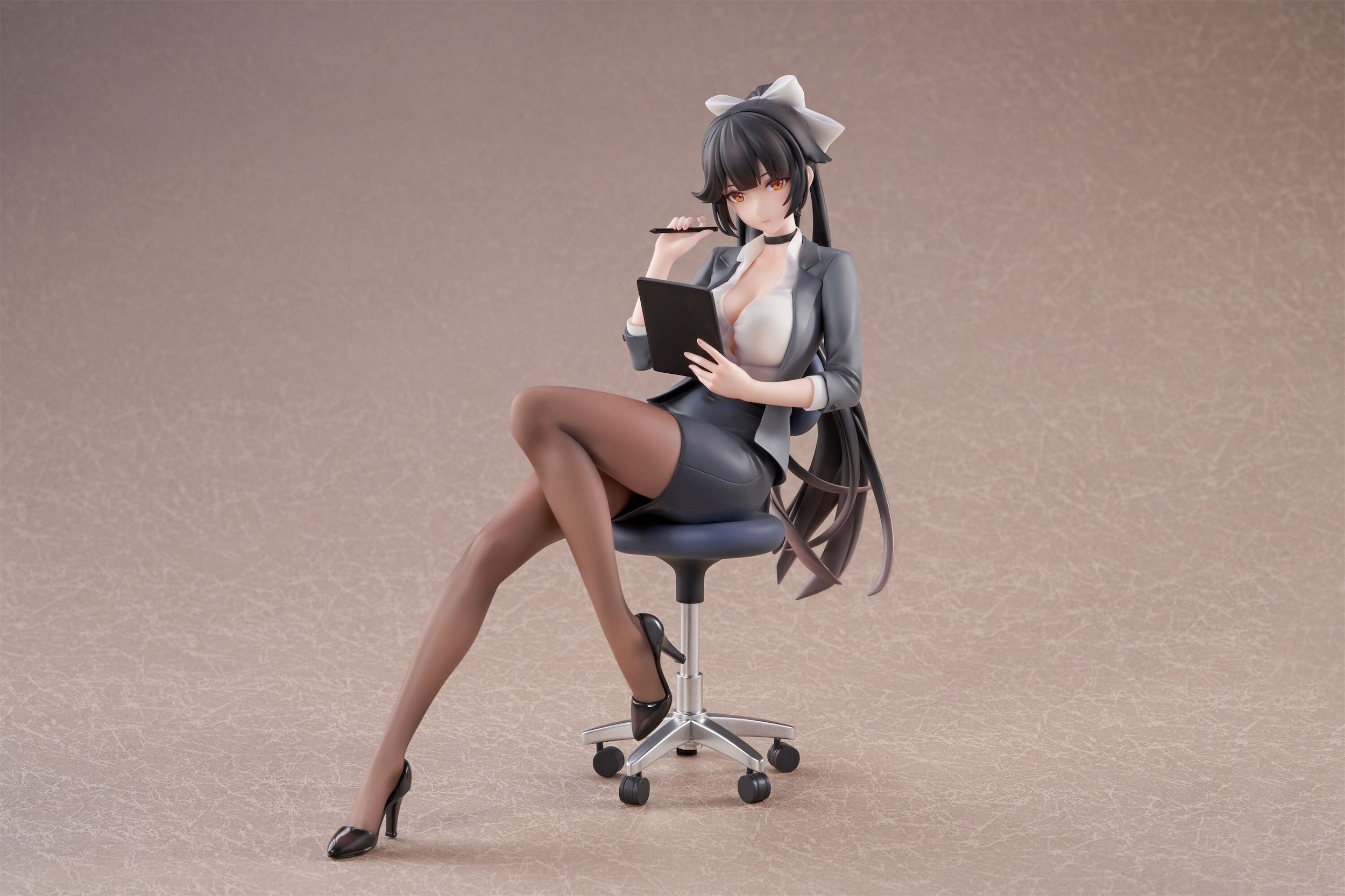 Azur Lane Takao: OL Ver. 1/6 Scale Figure: AniGame - Tokyo Otaku