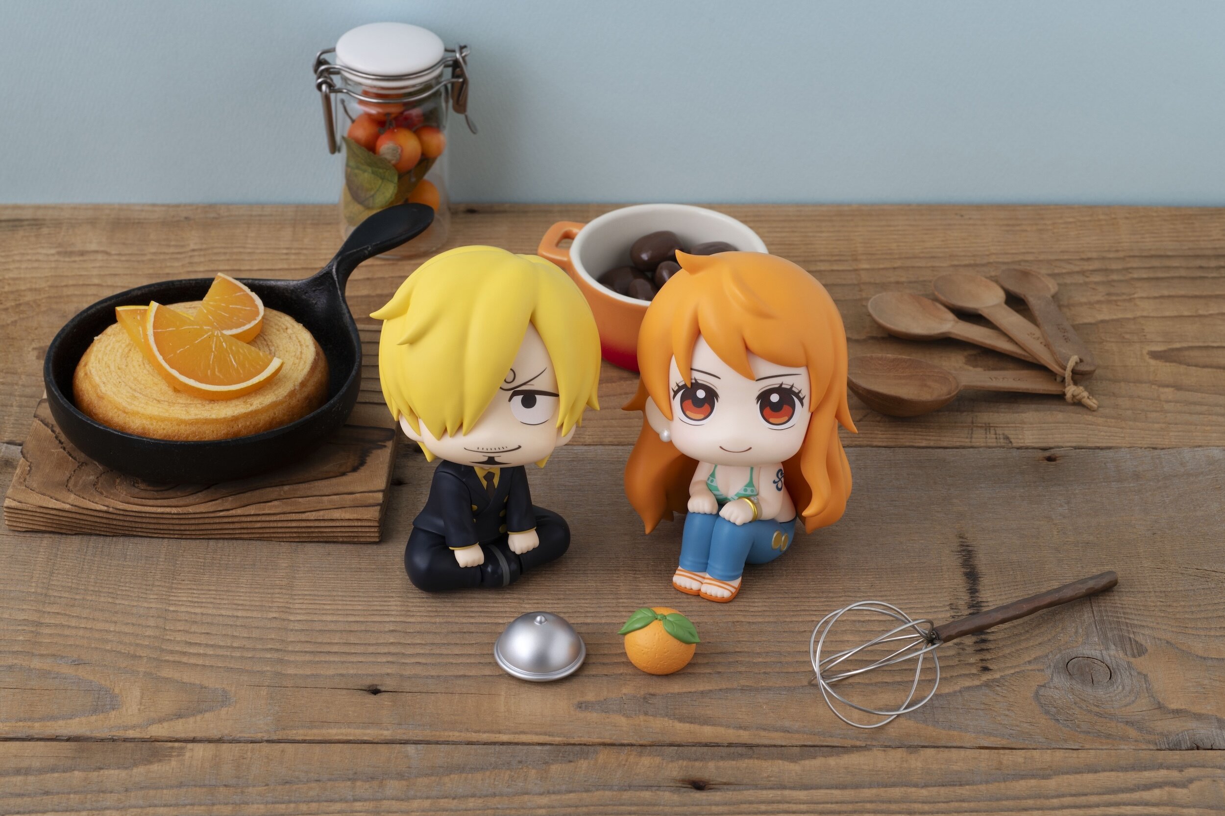 Look Up Series One Piece Sanji & Nami Set w/ Bonus Cloche