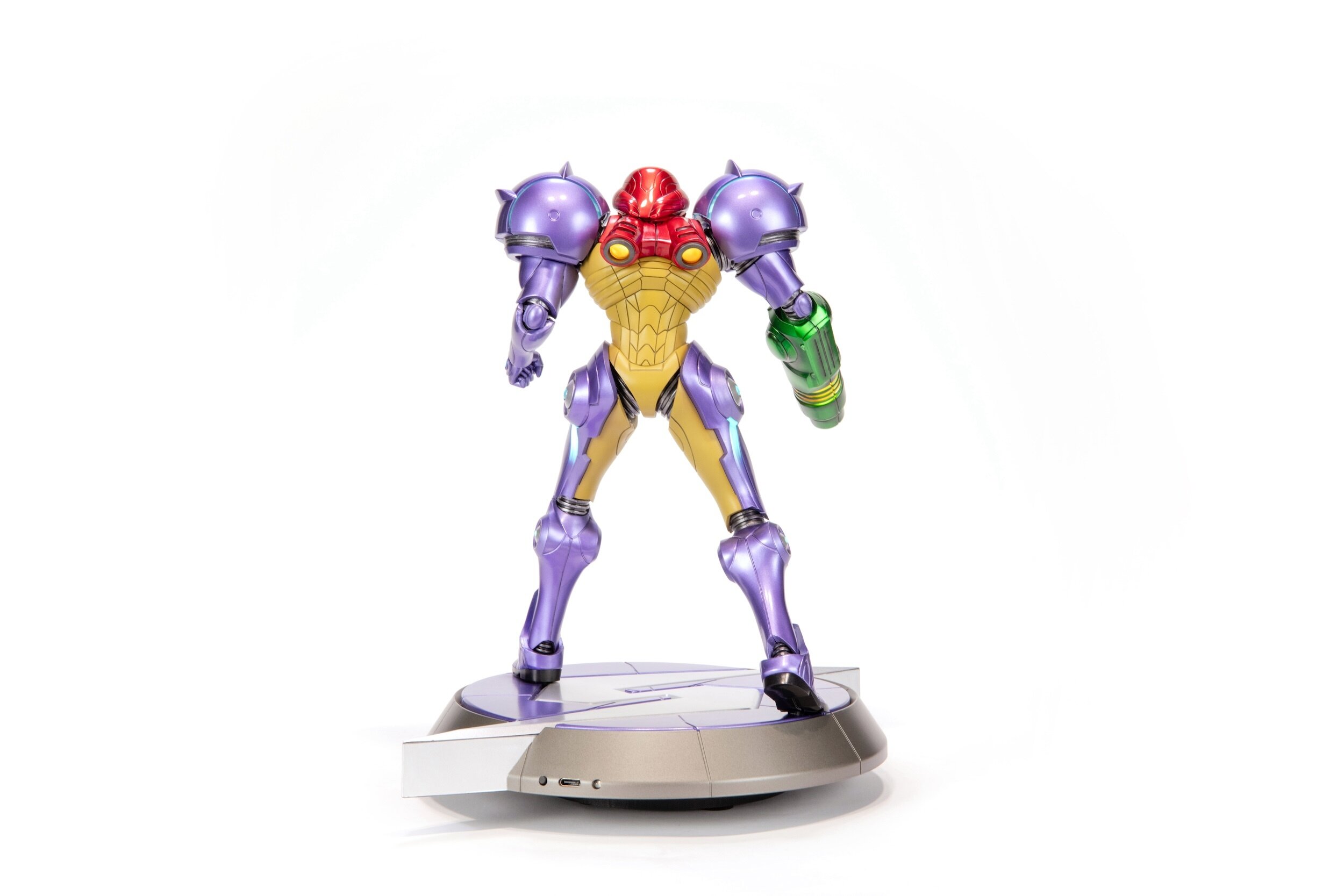 Metroid Prime Samus: Gravity Suit Collector's Edition Statue