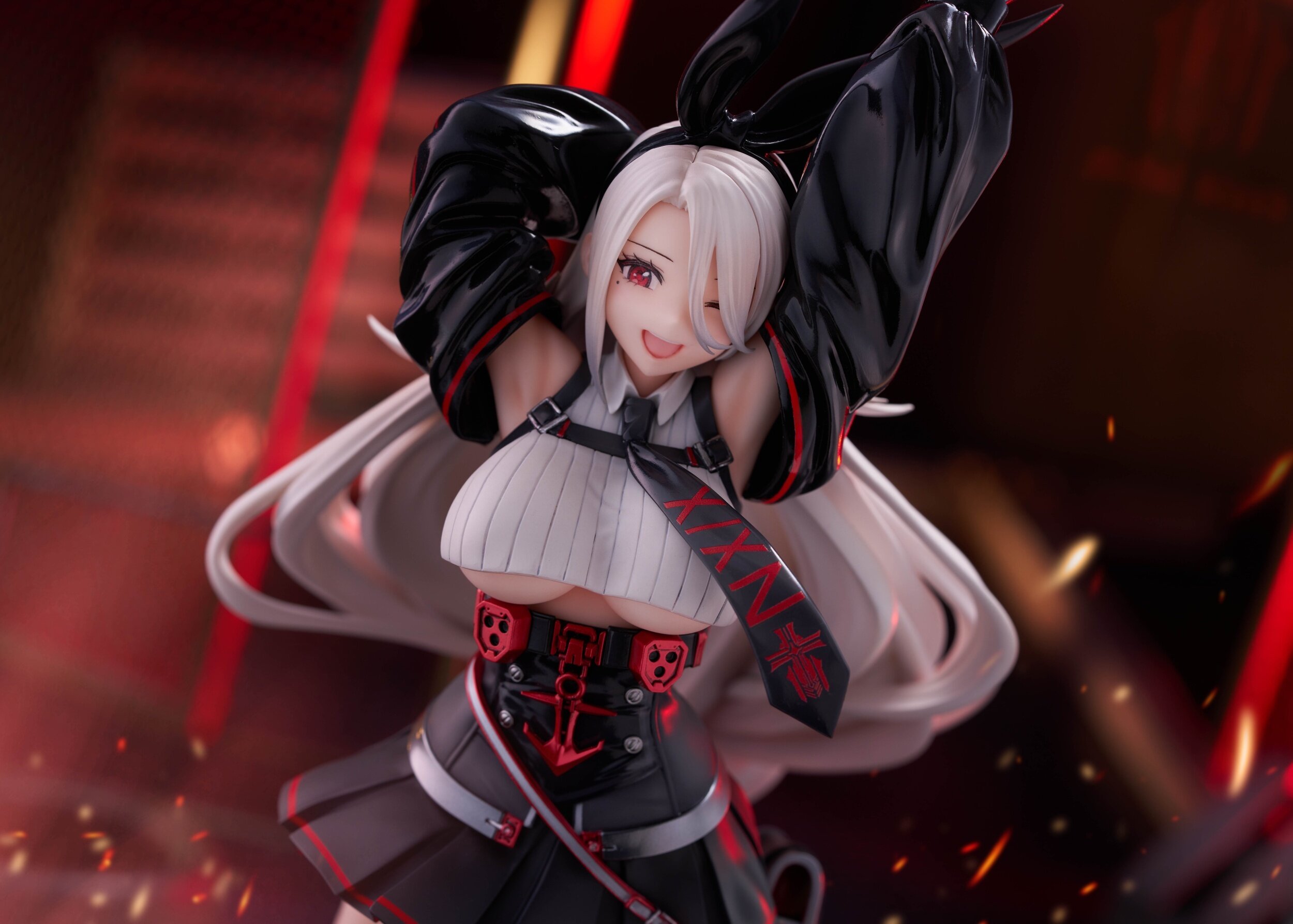 Azur Lane Prinz Heinrich 1/7 Scale Figure: Goldenhead 15% OFF