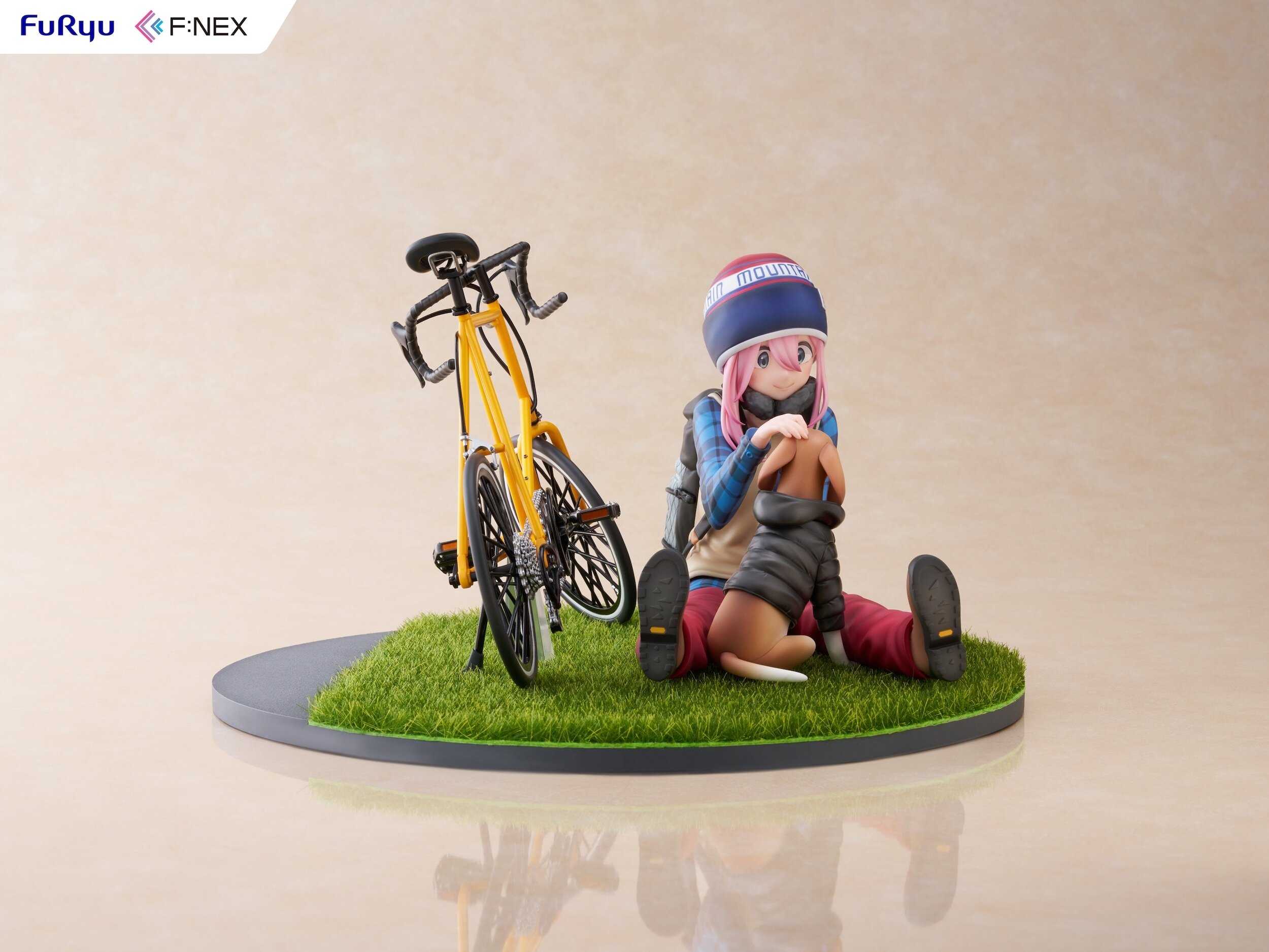 Laid-Back Camp Season 3 Nadeshiko Kagamihara 1/7 Scale