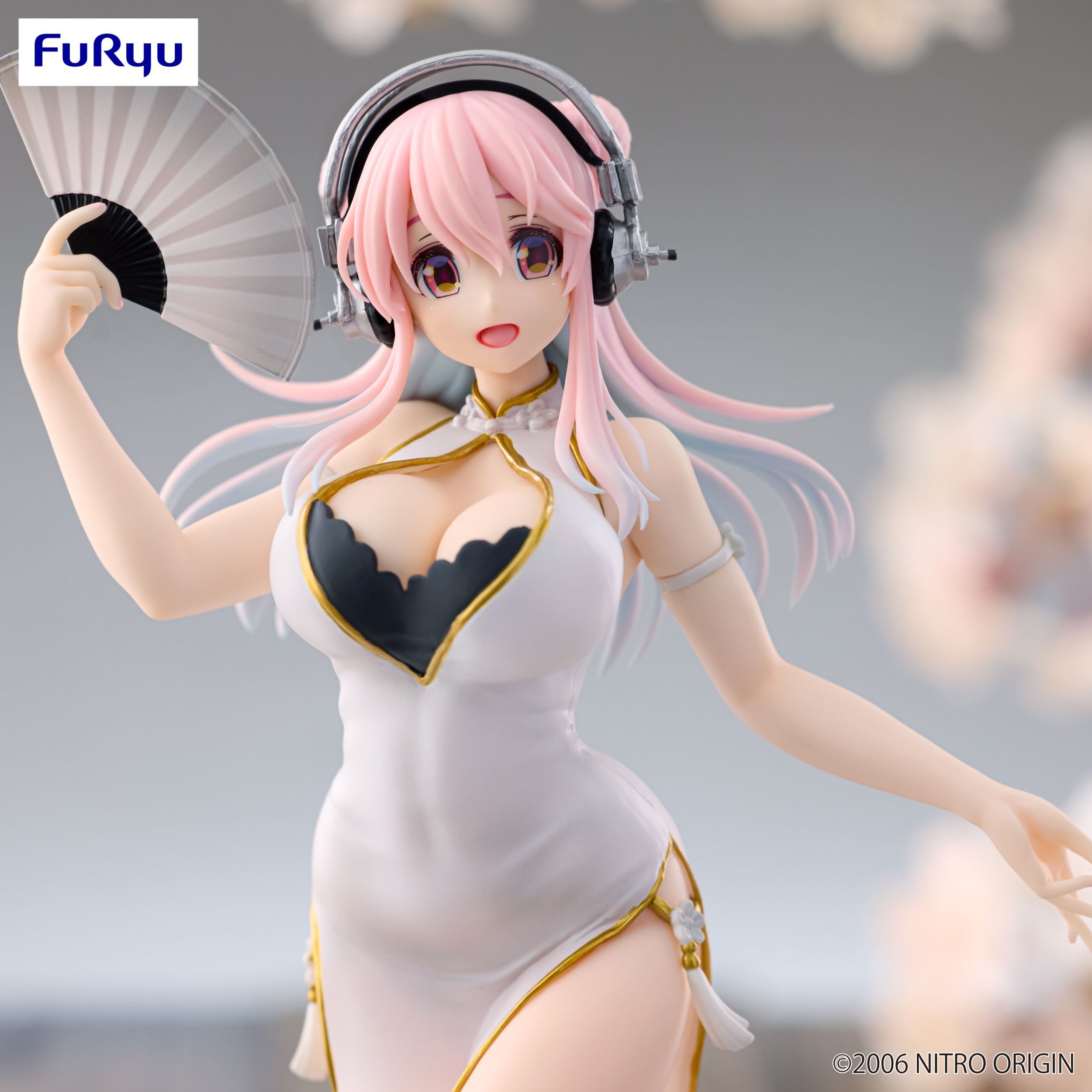 Trio-Try-iT Figure Super Sonico: White China Dress Ver.: Furyu