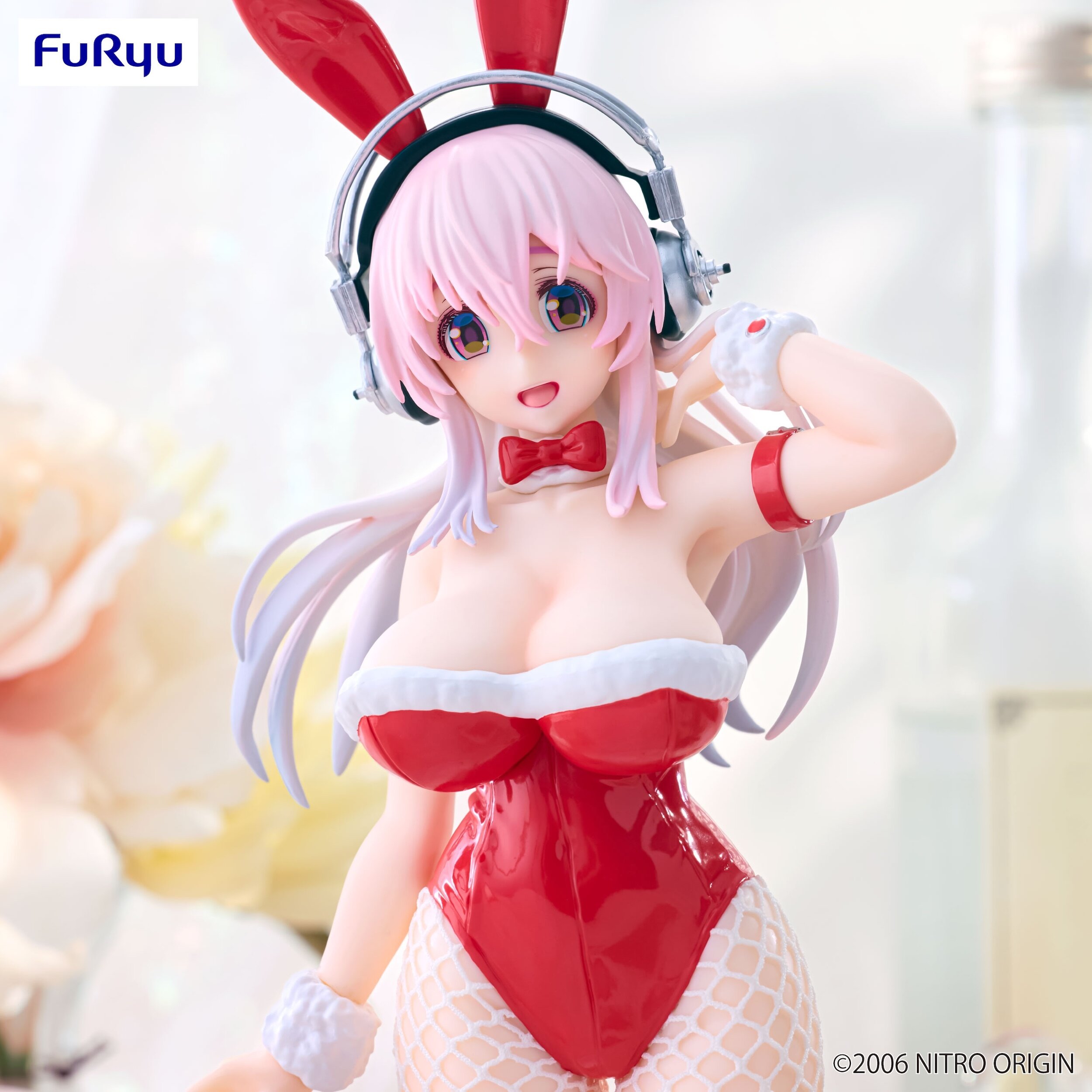 BiCute Bunnies Figure Super Sonico: Red Color Ver.: Furyu