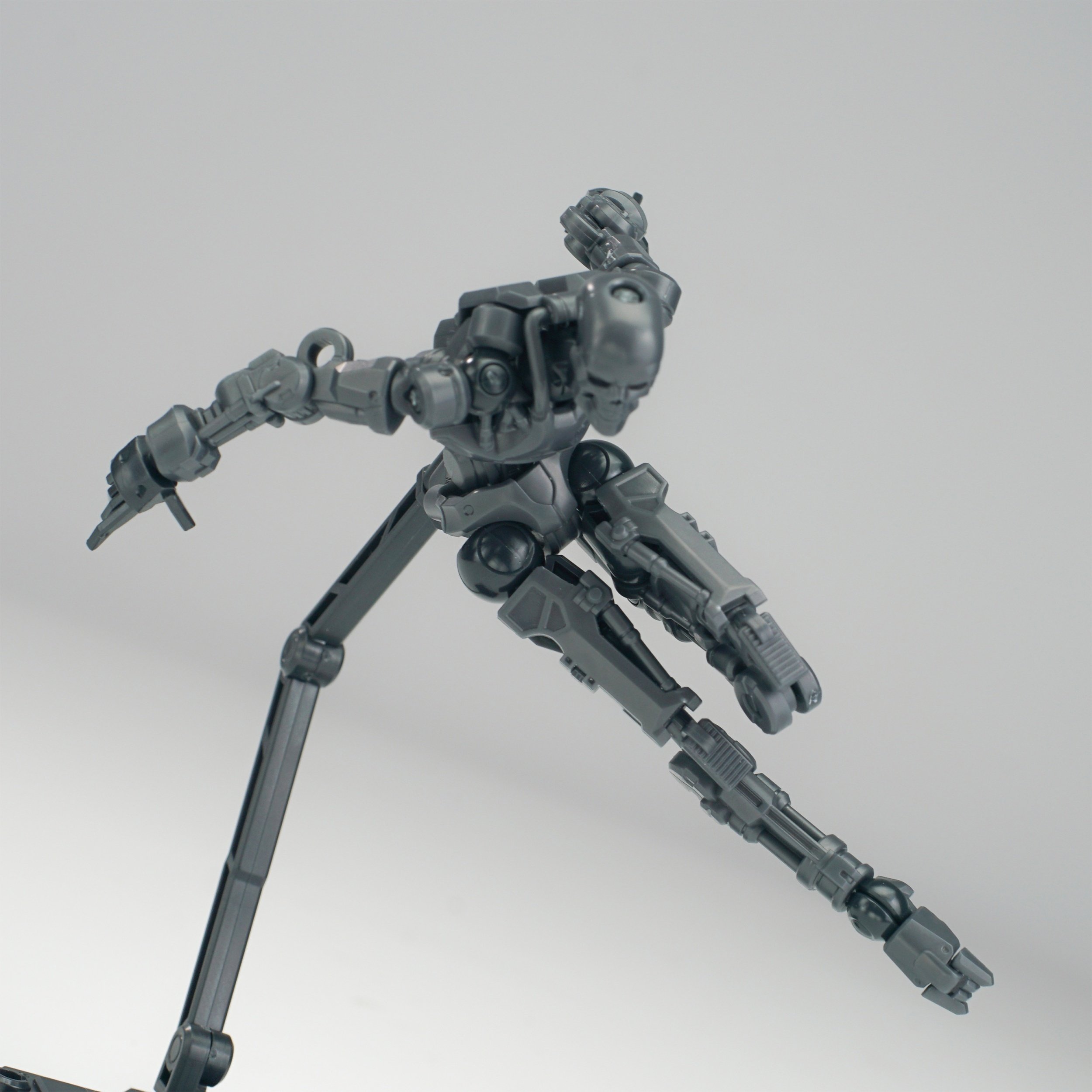 3 Min Project Series Xentinel (Silver) 1/18 Scale Plastic Model