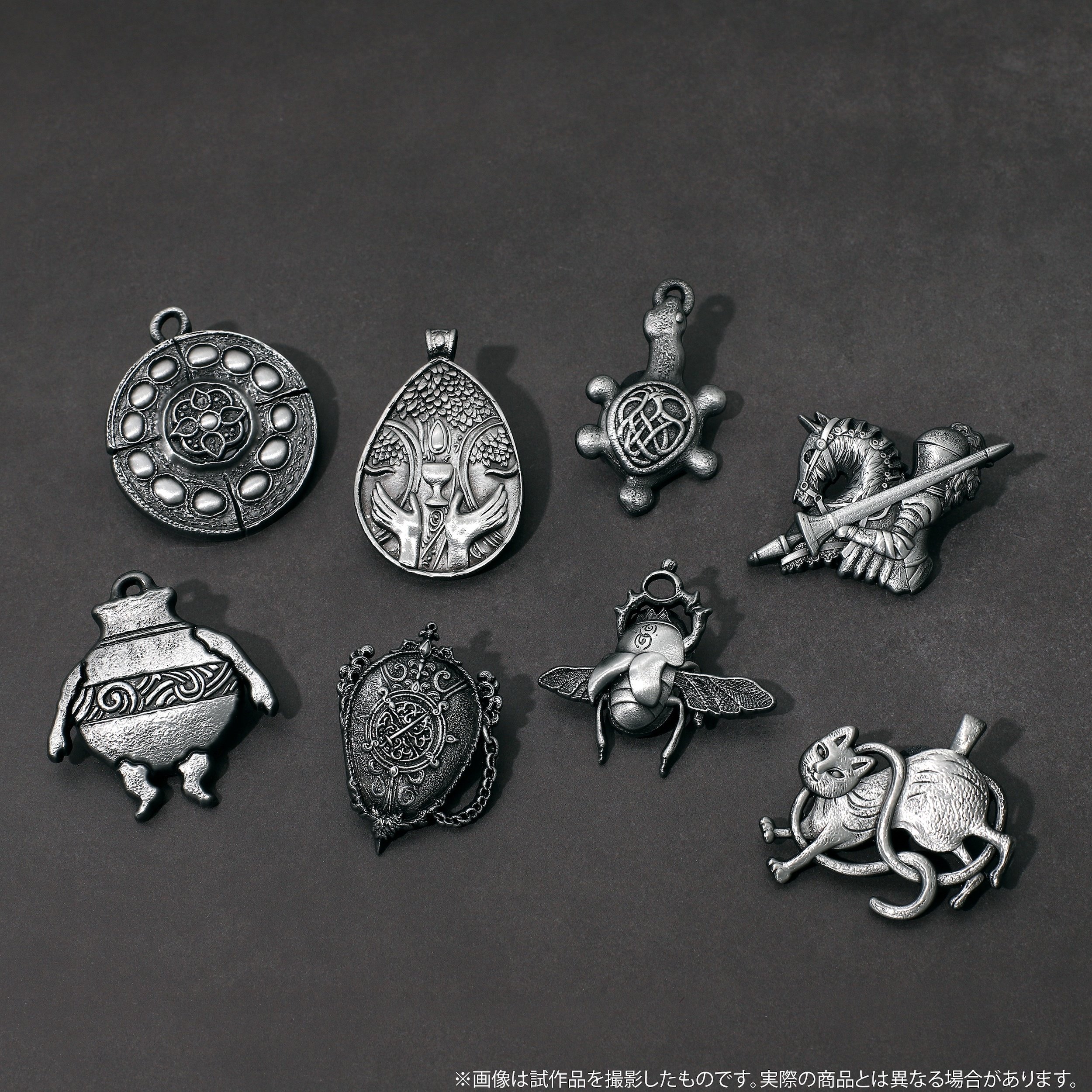 ELDEN RING ピンバッジ vol.1 2 セット Elden Ring Talismans Pin Badge Collection Box Set Vol. 1 - Tokyo