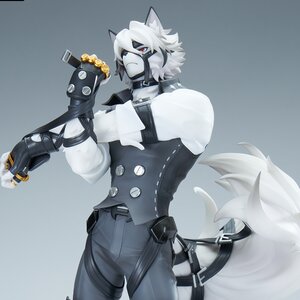 Zenless Zone Zero Von Lycaon 1/7 Scale Figure w/ Bonus: Acrylic Key Chain