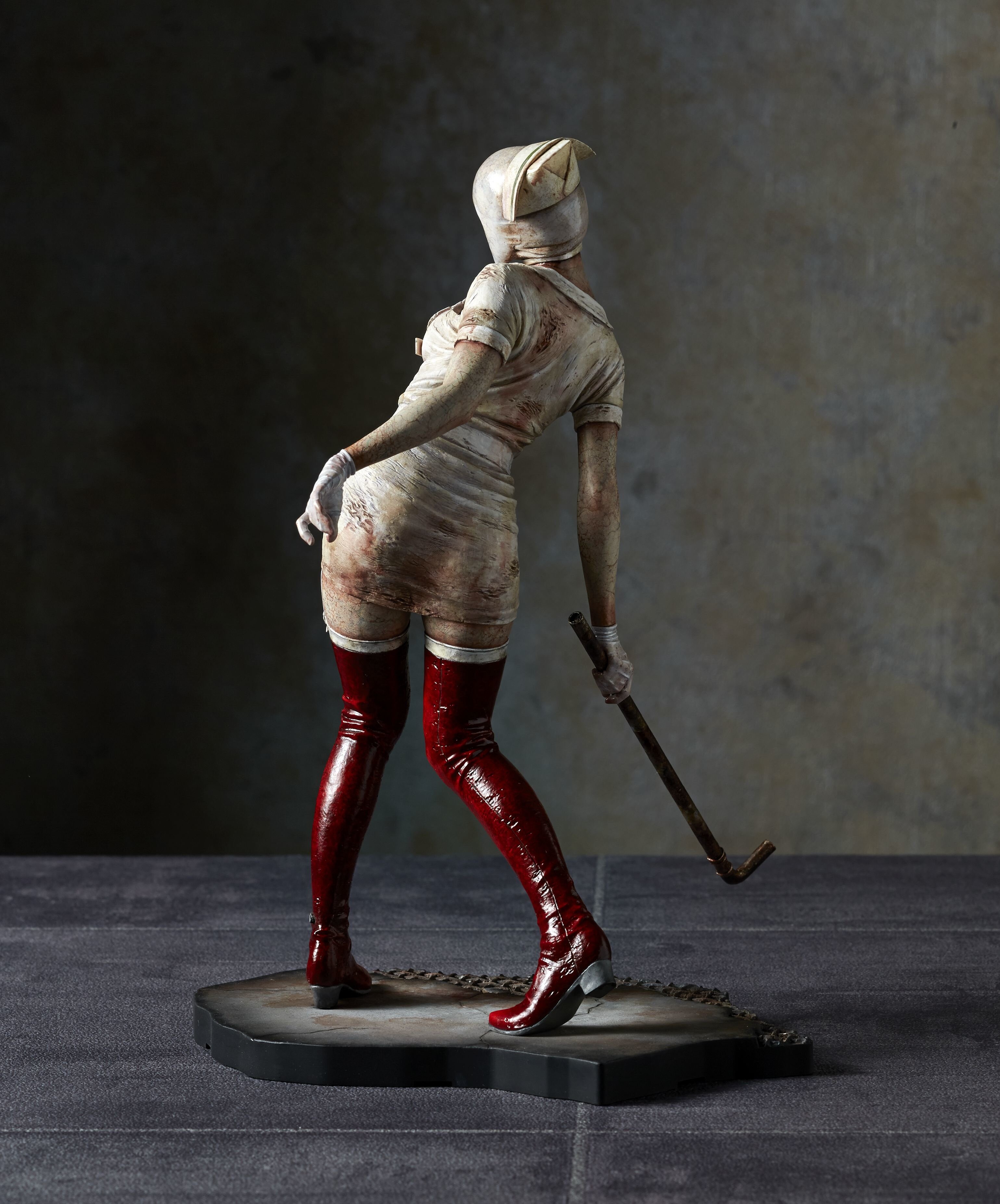 Silent Hill 2 Bubble Head Nurse Masahiro Ito Ver. 1/6 Scale