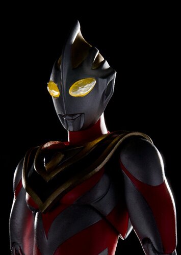 ultraman gaia figure