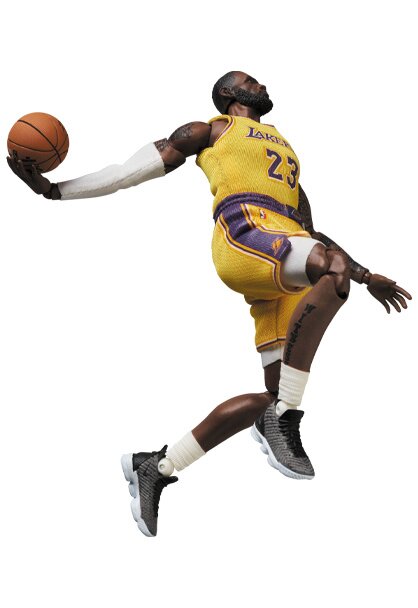 Mafex LeBron James: MEDICOM TOY - Tokyo Otaku Mode (TOM)