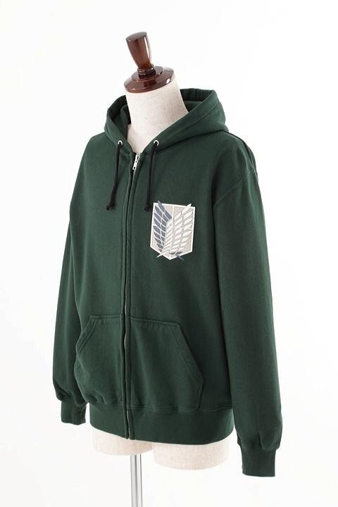 Attack on titan sales hoodie hot topic