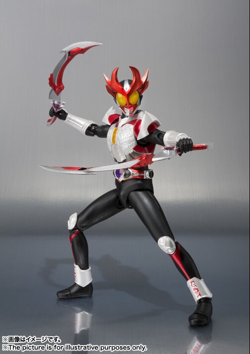 S.H.Figuarts (Shinkocchou Seihou) Kamen Rider Agito Trinity form Japan version e