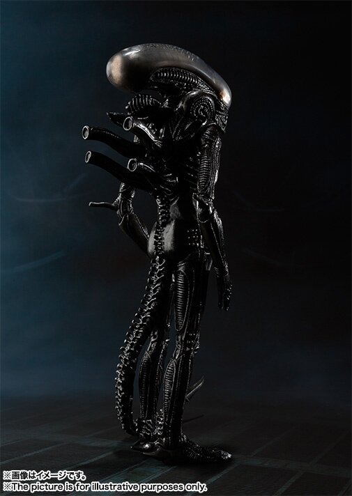 S.H.MonsterArts Alien Big Chap: Bandai - Tokyo Otaku Mode (TOM)